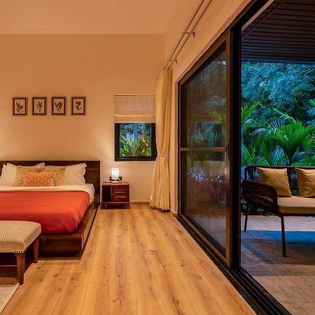 Stayvista At M Villa With Breakfast Included Bangalore Bagian luar foto